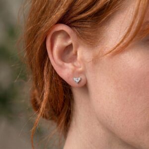 Layla Huggie Earring
