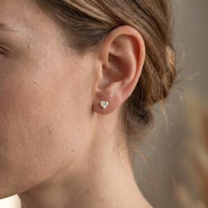 Alice Huggie Earring